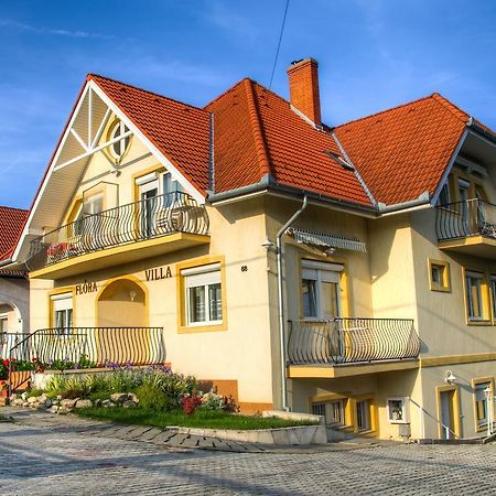 Flora Villa Hévíz Eksteriør billede