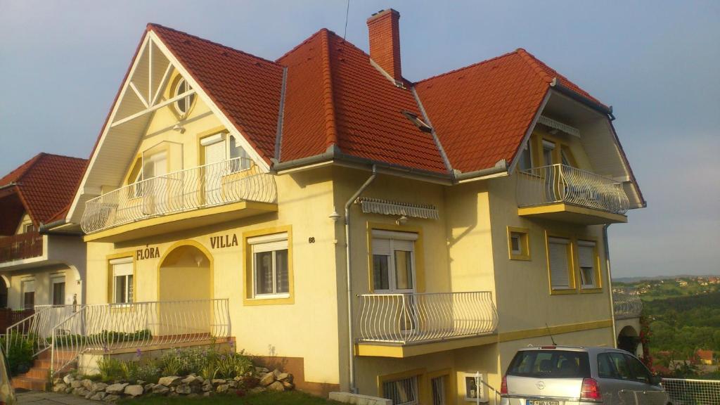 Flora Villa Hévíz Eksteriør billede